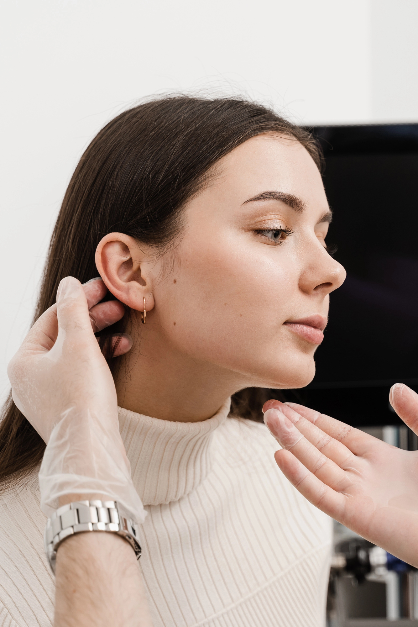Concha-Rotationsnaht – Ohren anlegen in München bei Dr. Heitland